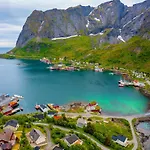 Feriehus Rorbu, Amaliebua