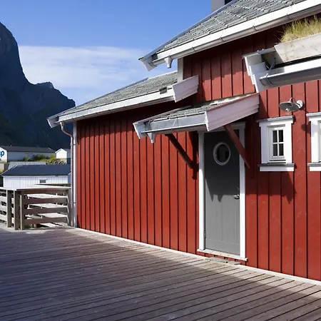 Rorbu, Amaliebua Semesterbostad