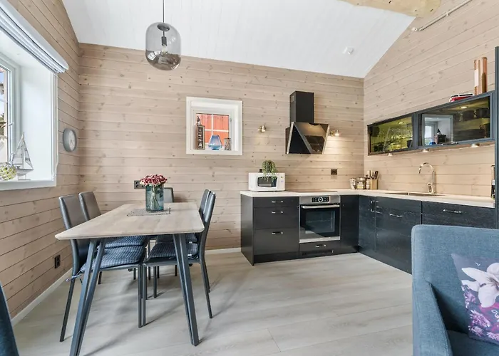 Rorbu, Amaliebua Semesterbostad