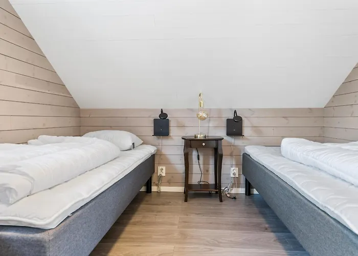 Semesterbostad Rorbu, Amaliebua