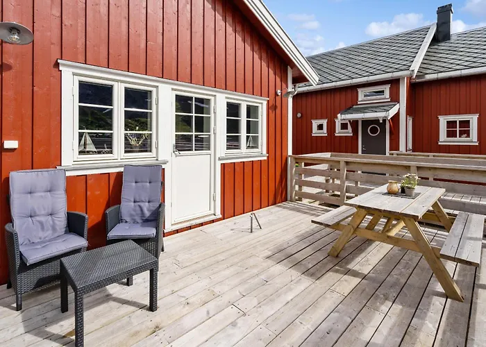 Tatil Evi Rorbu, Amaliebua *