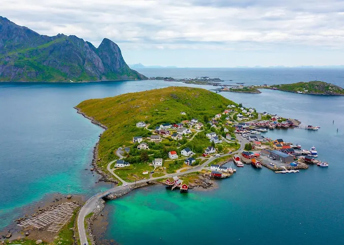 Rorbu, Amaliebua * Reine